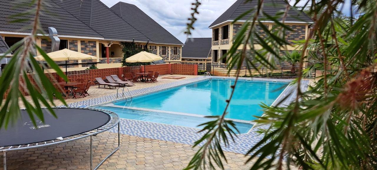 Epashikino Resort & Spa Gilgil Экстерьер фото